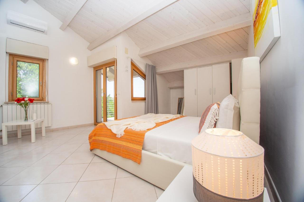 Abruzzodamare Amazing Apartments With Romantic Sea View Francavilla Al Mare Eksteriør bilde