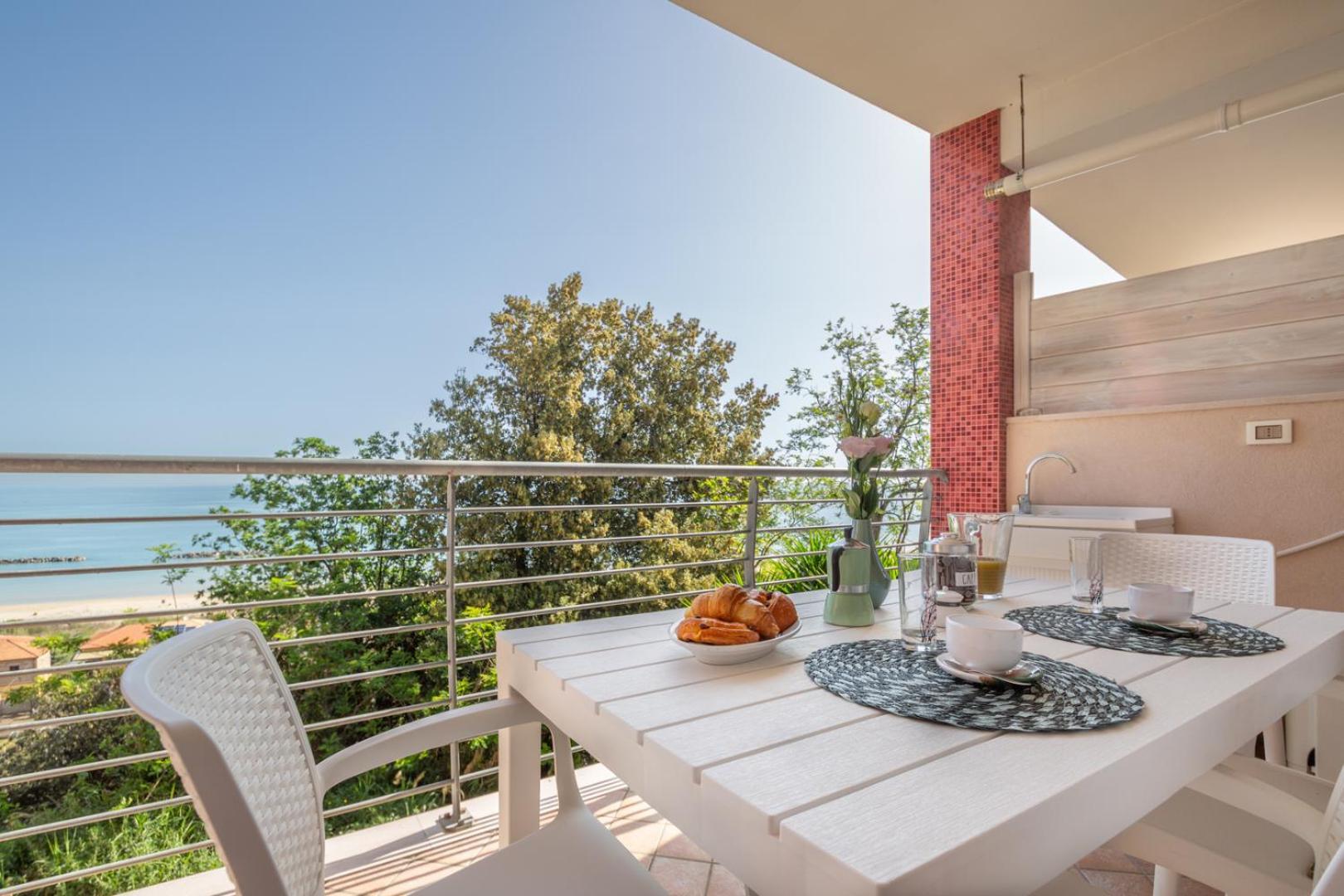 Abruzzodamare Amazing Apartments With Romantic Sea View Francavilla Al Mare Eksteriør bilde